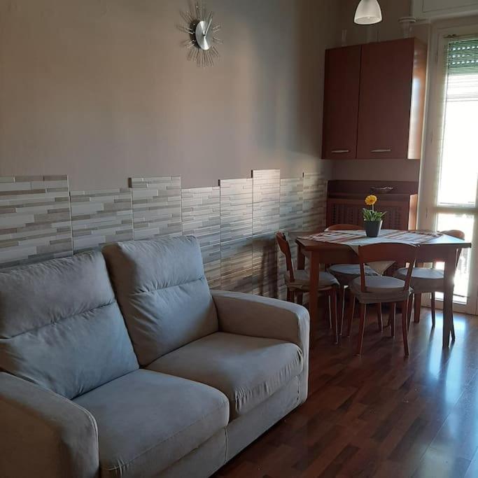 Mice Ottima Soluzione Per Il Centro E La Svizzera Apartamento Como Exterior foto