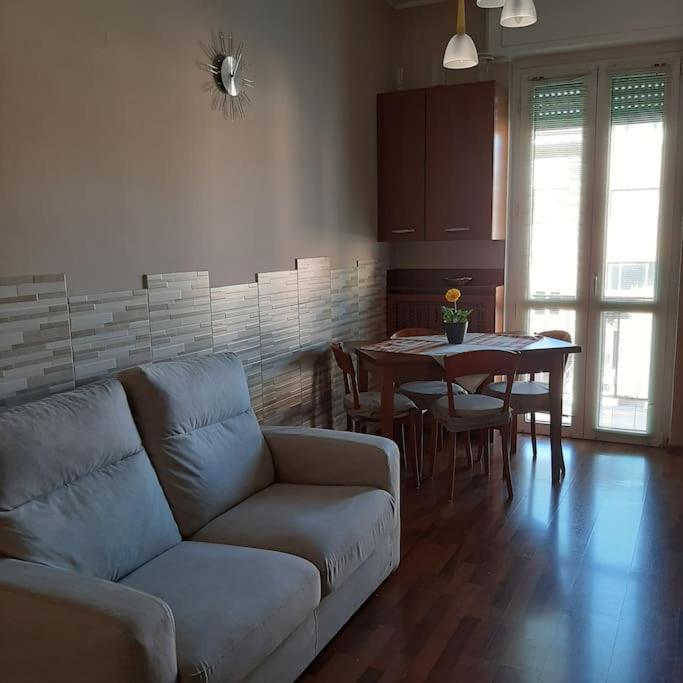 Mice Ottima Soluzione Per Il Centro E La Svizzera Apartamento Como Exterior foto