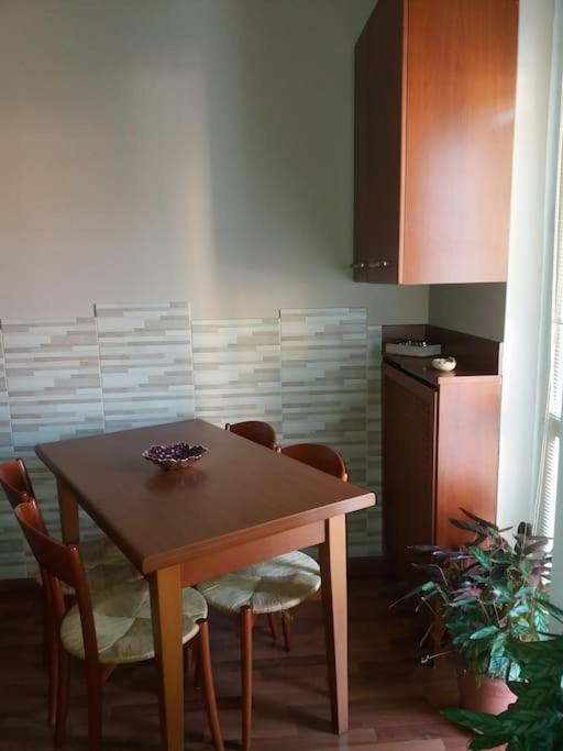 Mice Ottima Soluzione Per Il Centro E La Svizzera Apartamento Como Exterior foto