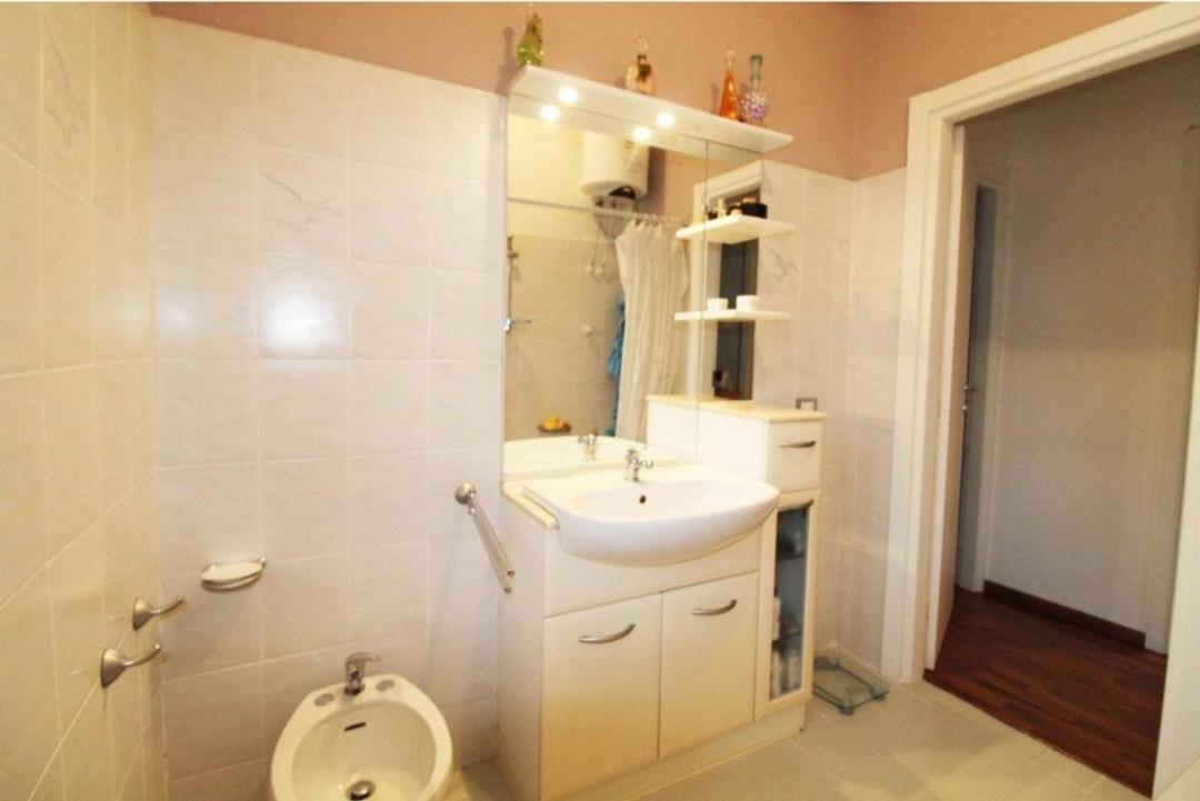 Mice Ottima Soluzione Per Il Centro E La Svizzera Apartamento Como Quarto foto